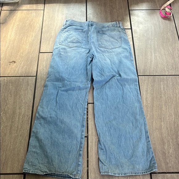 Uniqlo women's high waisted, wide legged jeans 30x32 - Picture 4 of 4